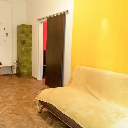 Red & Yellow Apartment Lviv Exterior photo